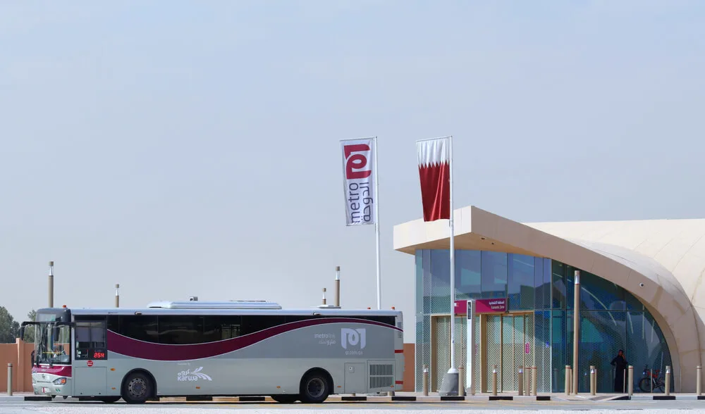 دليل المواصلات العامة في قطر 2026: مترو وباصات وتاكسي
