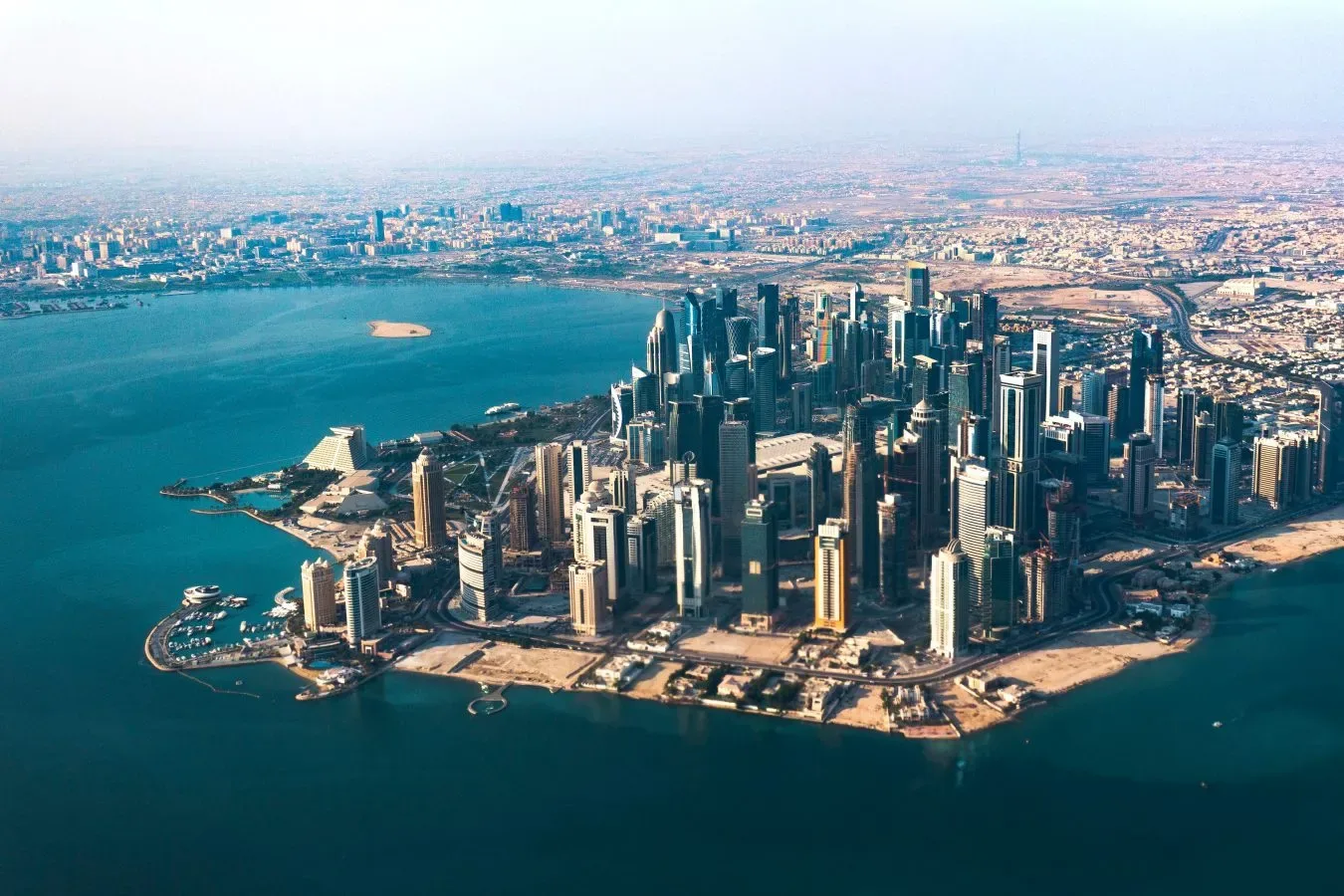 دليل السياحة الشامل في دولة قطر