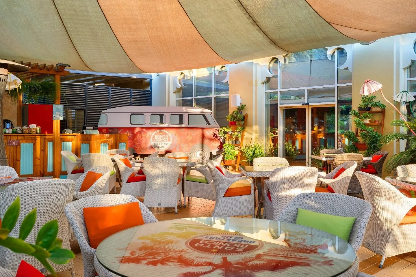 مطعم Santa Monica Breakfast Club -الدوحة