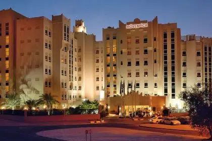 cover 44