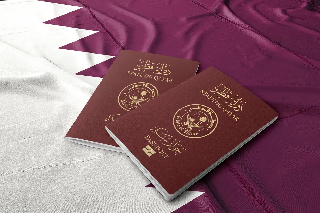 qatar passport photo