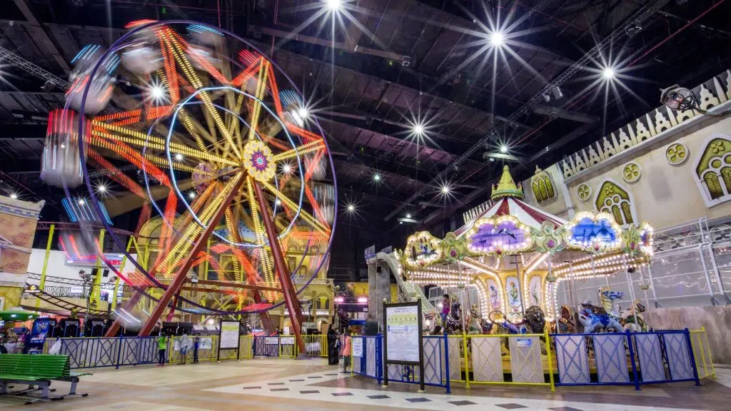 62c69ff9bbf63 ferris1