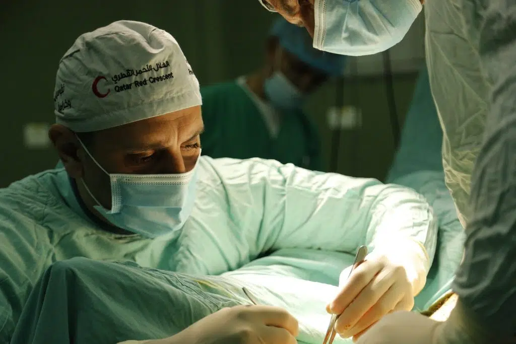 QRCS provides Gaza hospitals with multifaceted resources