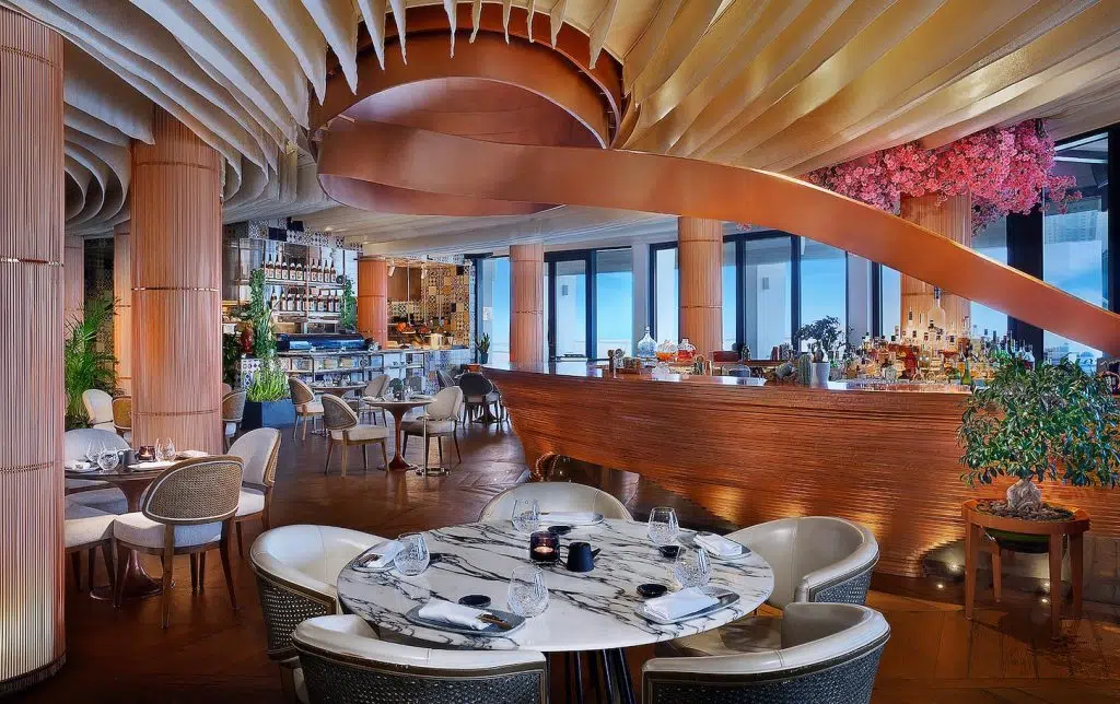 b lounge interior doha