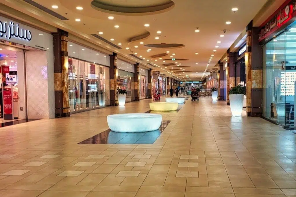 Dar Al Salam Mall 9