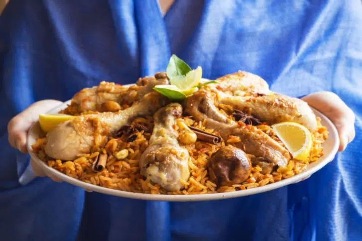 طريقة عمل مجبوس دجاج قطري