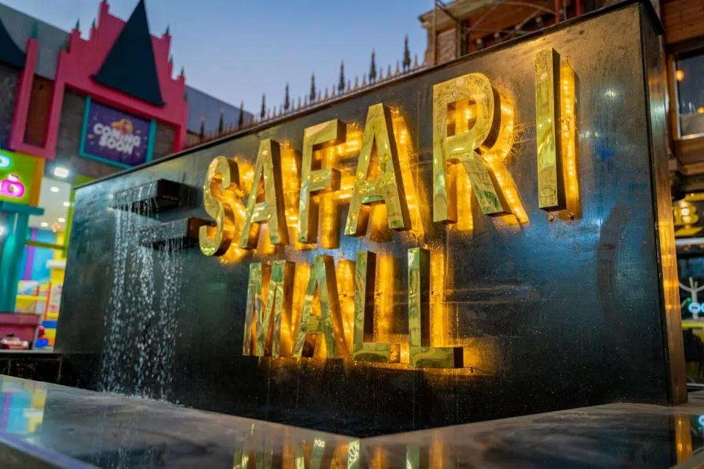 45f488 2975fe safari