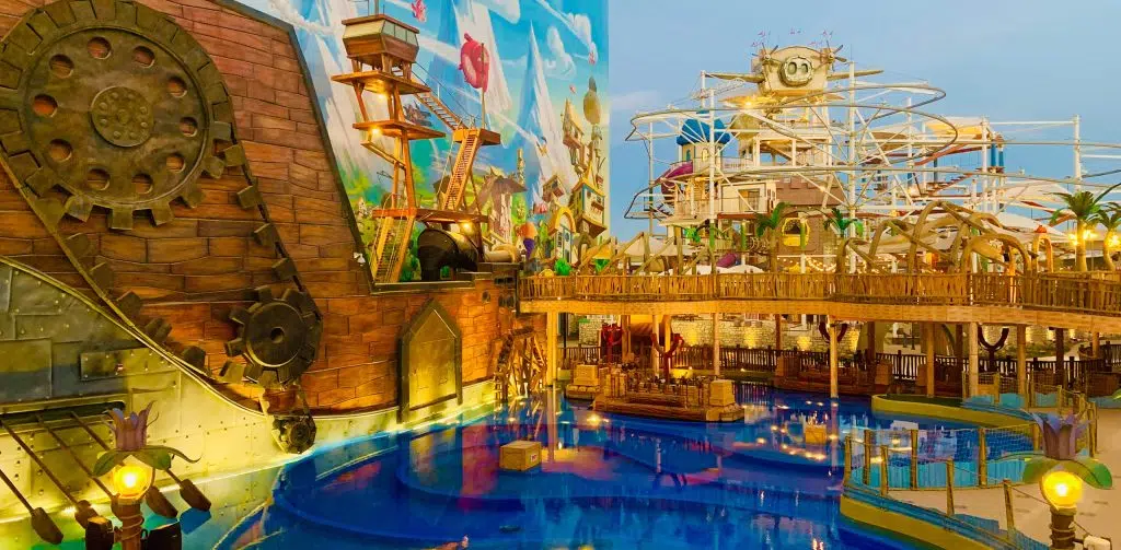 angry birds world hm01