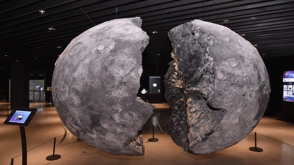 قبة الثريا الفلكية ج