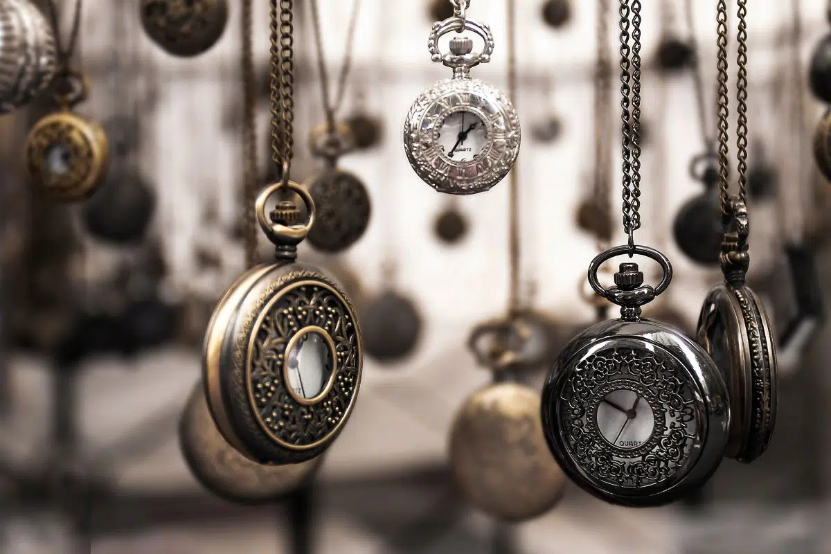 Collecting Antiques in Your Home