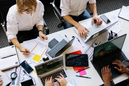 1 QYNaPsiyUzxwmLGhI16Gvw