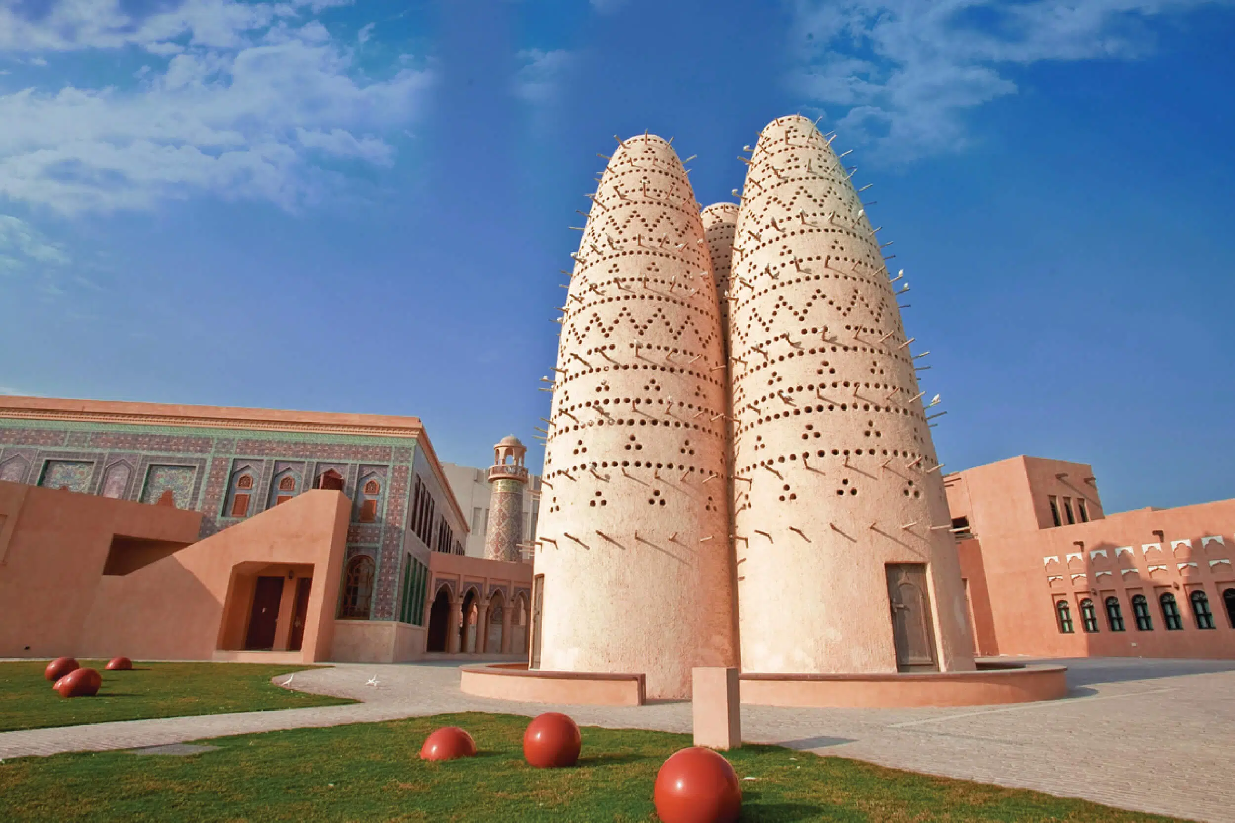 katara walking tour 01 1200x800 1