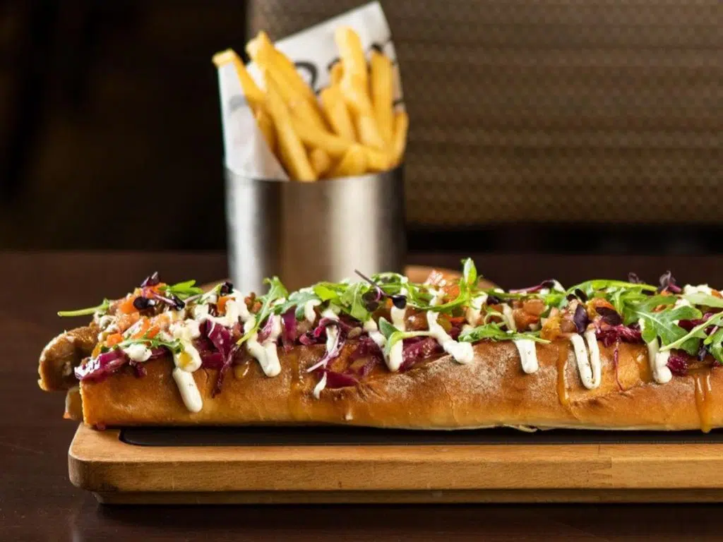 bostons hot dog 1024x768 1