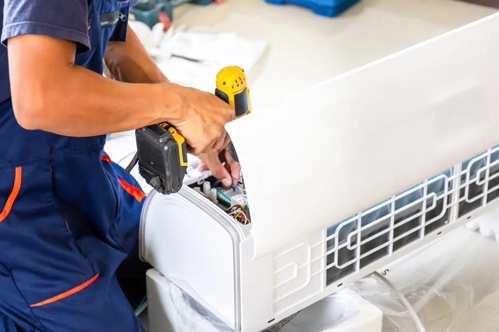 ac repair doh shutterstock 2411194887