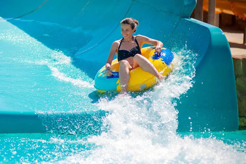 adobestock 66686468 meryal waterpark