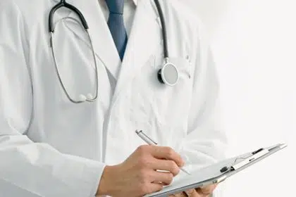 doctors dubai golden visa