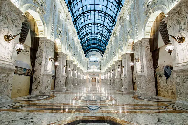 Alhazm Mall Qatar 4