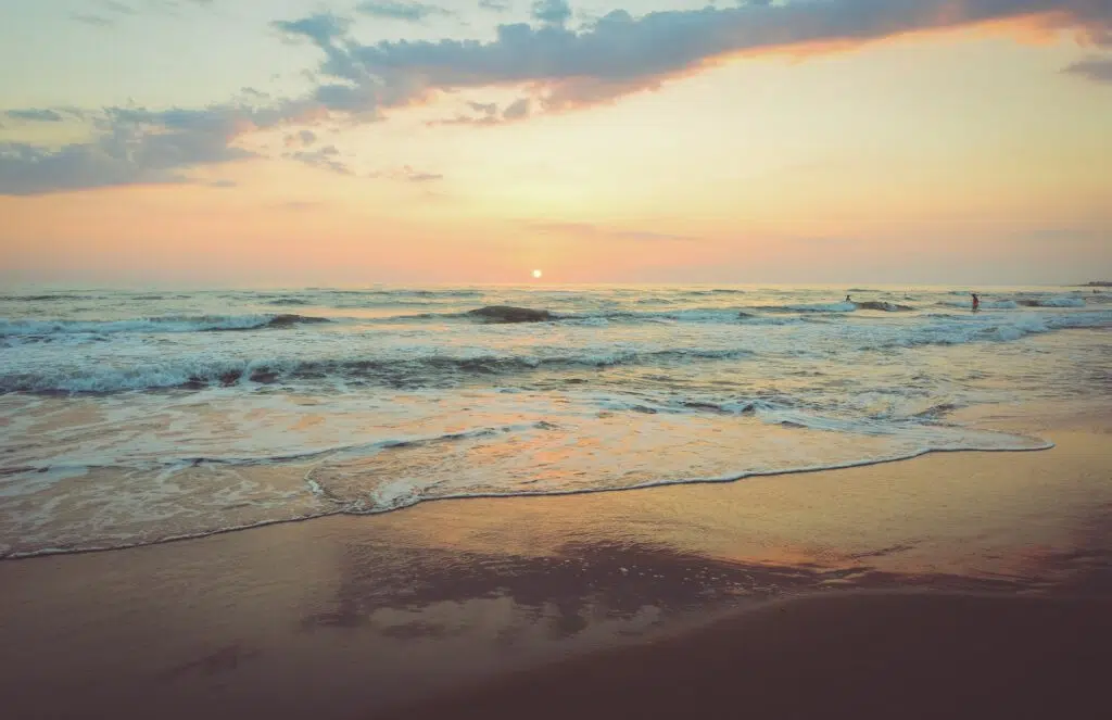 Fuwairit Beach 1024x663 1