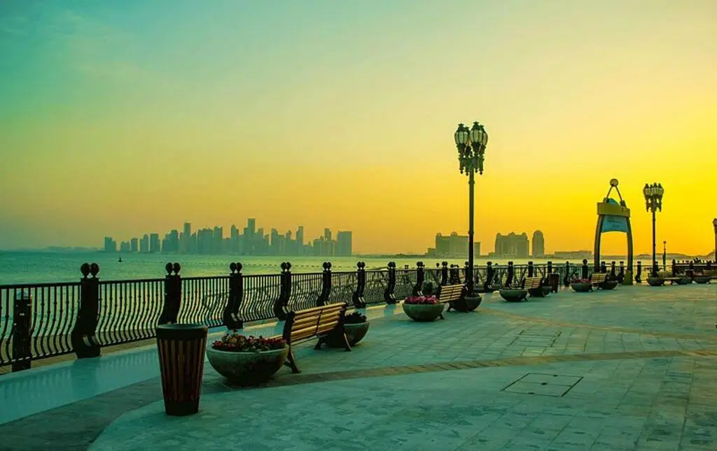 800px Doha skyline a view from Pearl Qatar at Evening