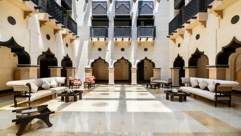 dohsq private courtyard 0169 Wide Hor
