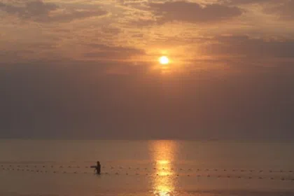 Al Ghariya Beach Qatar 3