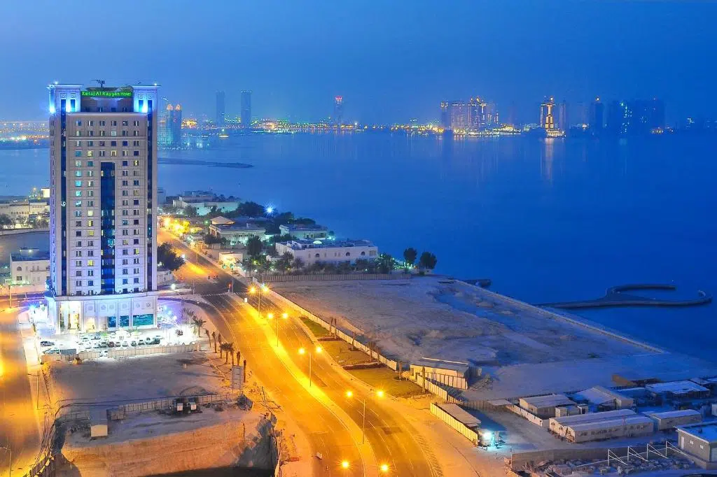 doha hotels by the sea 11